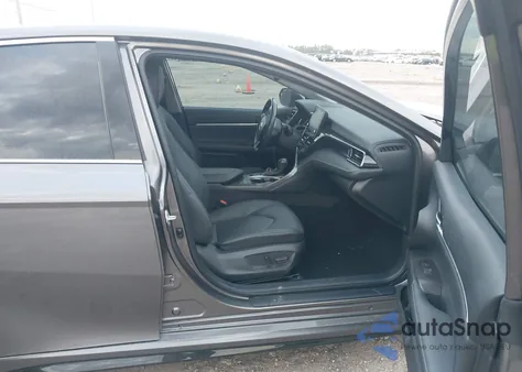 2021 Toyota Camry Xse z USA, uszkodzony, nr VIN 4T1K61AK3MU554270